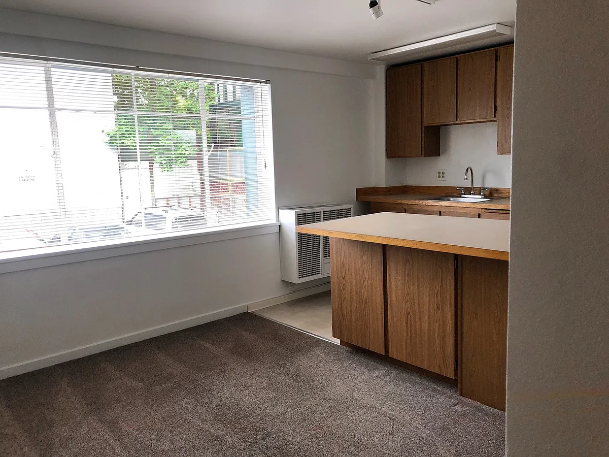 Building Photo - Curtiss Apartments