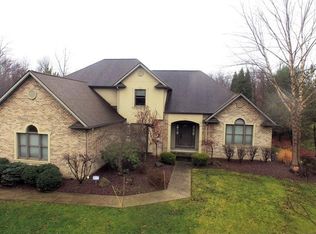 982 Parkside Pl, Mc Donald, OH 44437