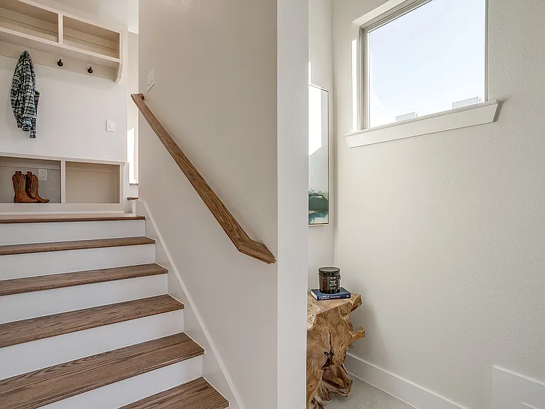 2824 Weisenberger St #102 — Photo 29