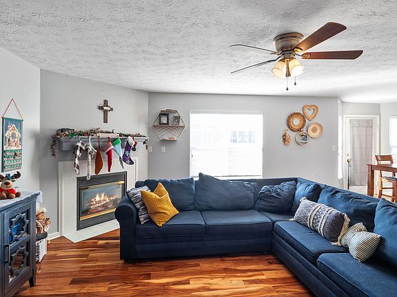 5th image of 9033 Scoter Ct