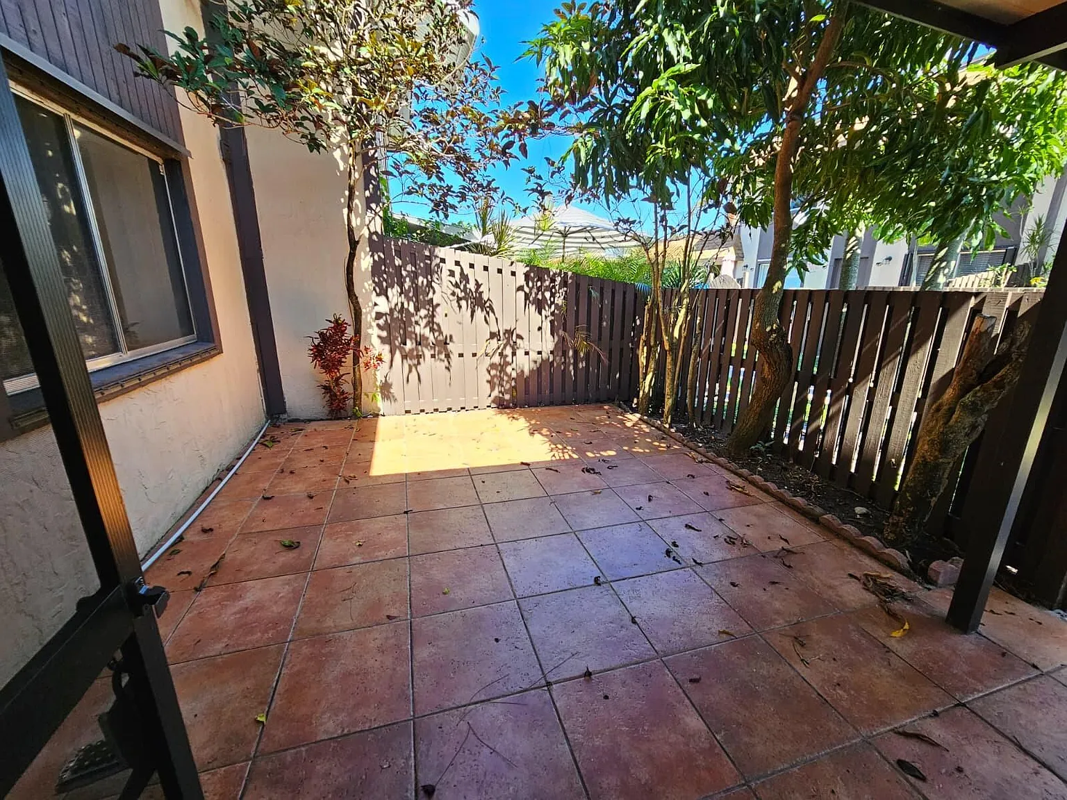 2 bed, 1.5 bath, 986 sqft, $2,200 — Photo 4