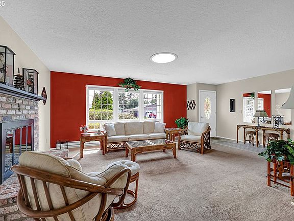 3rd image of 1415 20th St