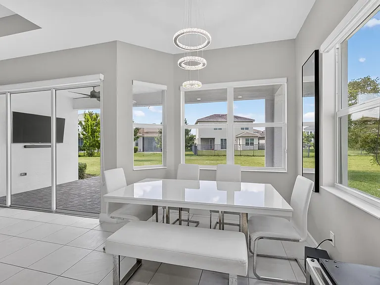 16293 Melogold Dr — Photo 16
