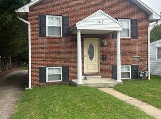 308 Mace Ave APT B, Essex, MD 21221