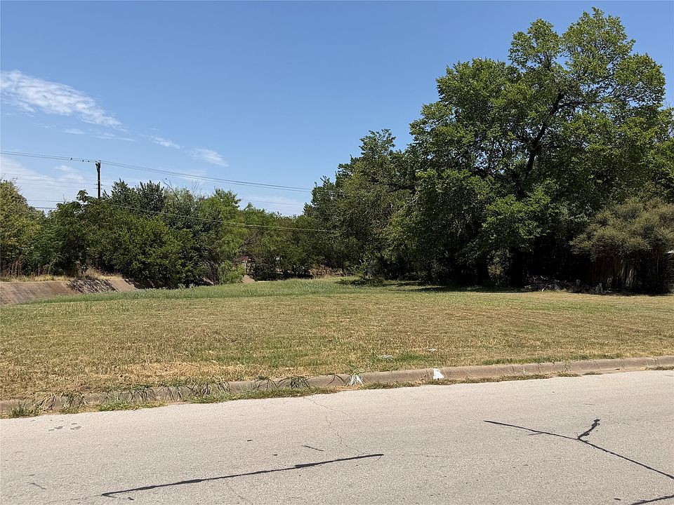 1st image of 6541 Onyx Dr N