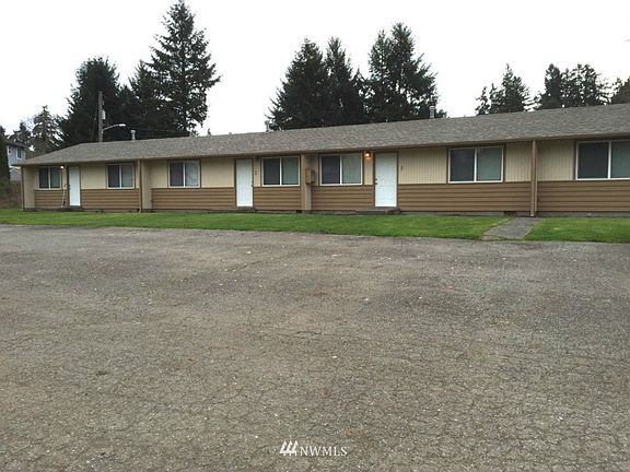 2nd image of 14414 2nd Avenue E