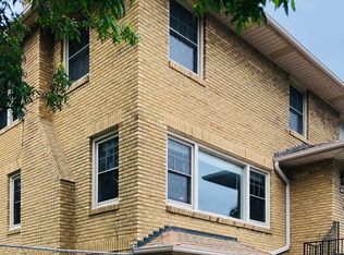 5111 Dodge St, Omaha, NE 68132