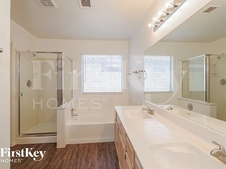 8402 W Bloomfield Rd — Photo 11