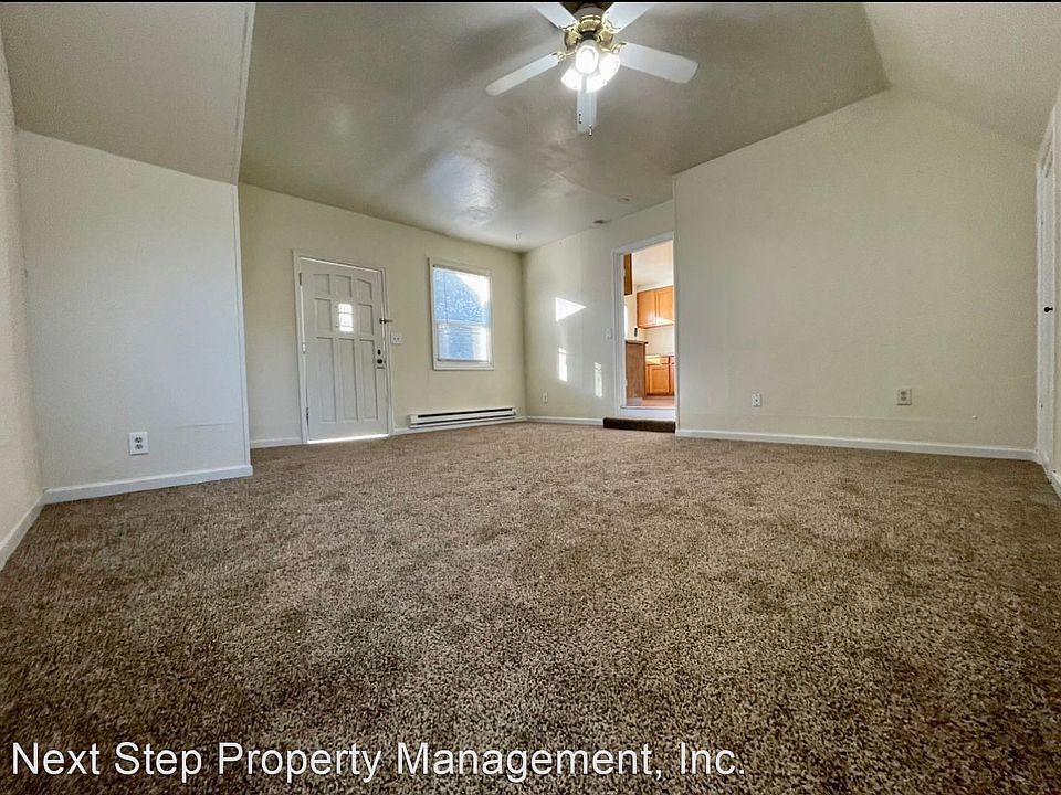 1st image of 8840 SE Stark St #11549332
