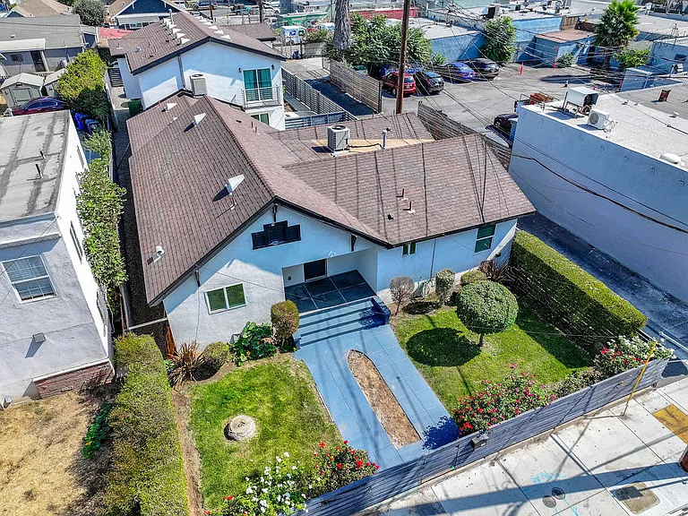 120 N Rowan Ave — Photo 40