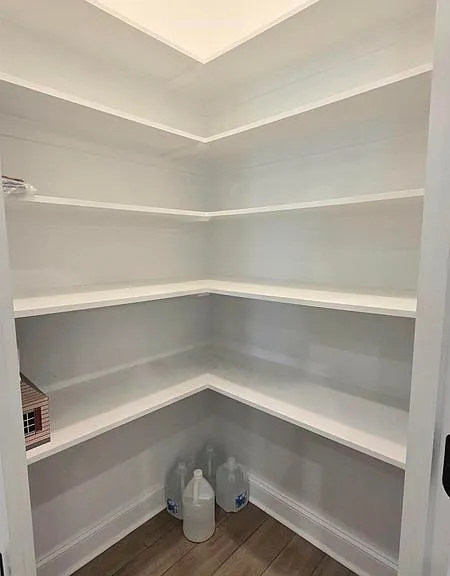 7004 Spring Gardens Dr — Photo 11
