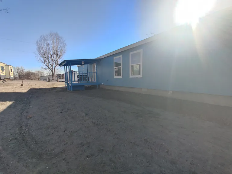330B Kathleen St — Photo 20