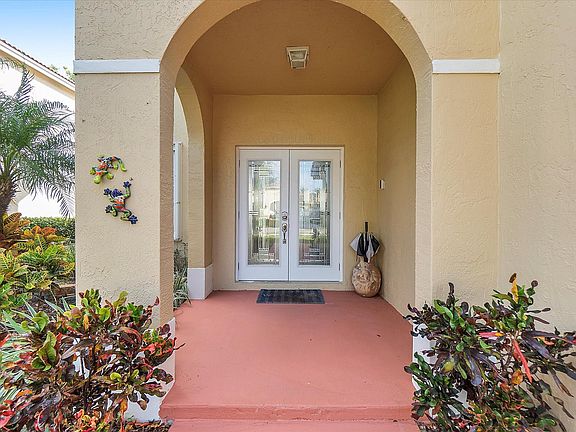 4th image of 4410 NW 45th Terrace