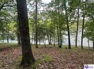 62 Lakeshore Pkwy, Brandenburg, KY 40108