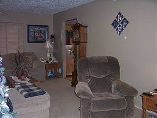 5th image of 6625 Evans St