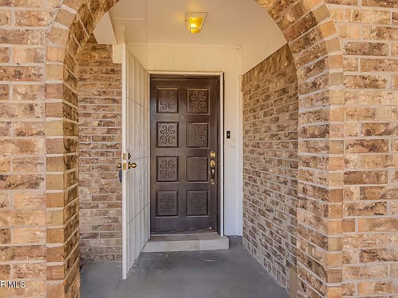 4th image of 1905 Bayview Ln