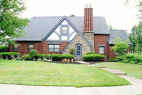 1st image of 211 Hillcrest Ave