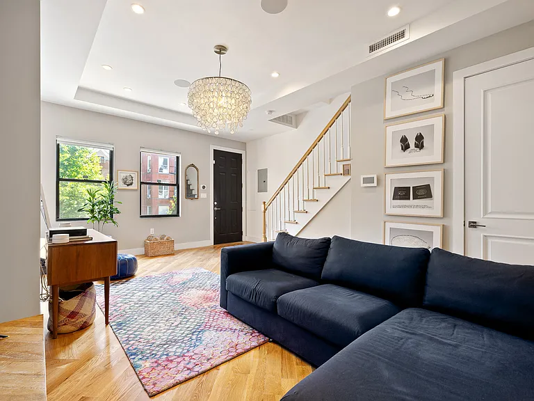 297 Quincy St #2 — Photo 1