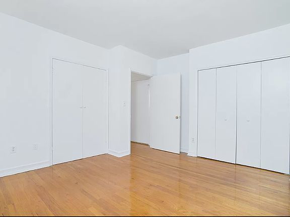 3rd image of 120 4th Pl APT B3