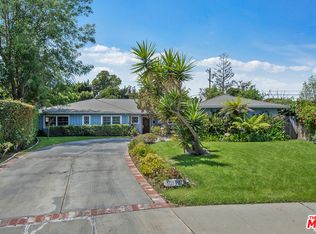 10132 Lovelane Pl, Los Angeles, CA 90064