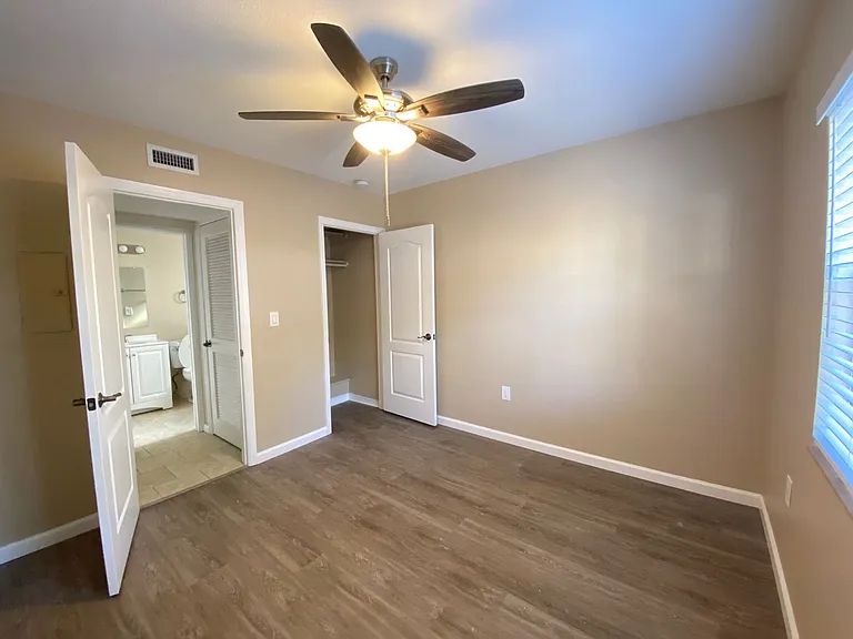 Citadel Apartments of Venice at Nolan Park — Photo 20
