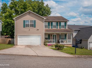 7708 Ambergate Dr, Powell, TN 37849