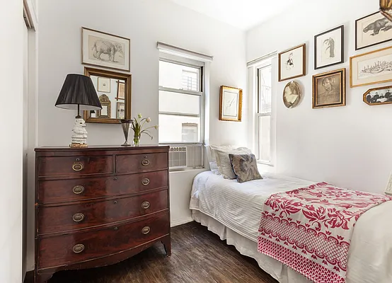 Sold by Compass | media 14