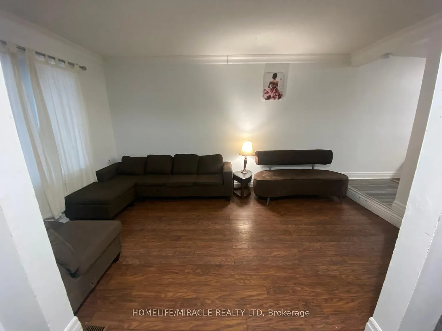 3 bed, $2,650 — Photo 2