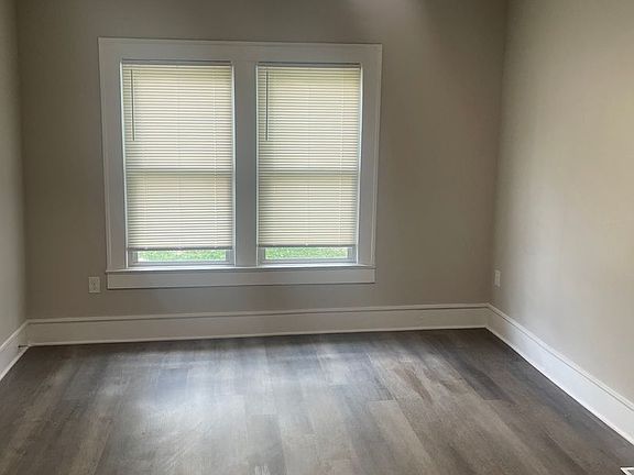 5th image of 4511 Lansing Dr