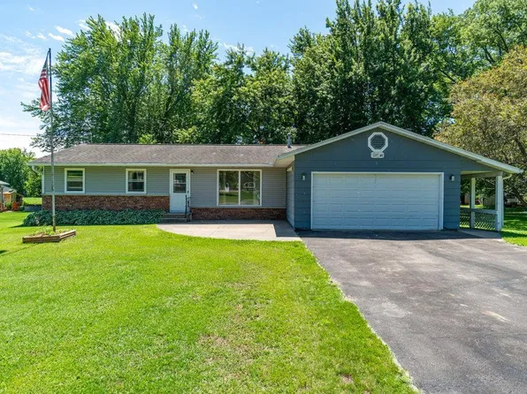 W7491 County Road O, Arkansaw, WI 54721