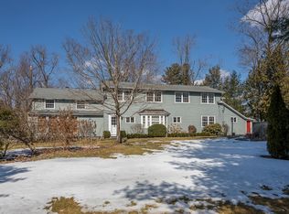 24 Prospect St, Litchfield, CT 06759