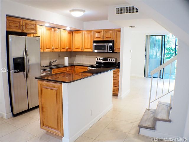 1st image of 20350 W Country Club Dr APT 117-4