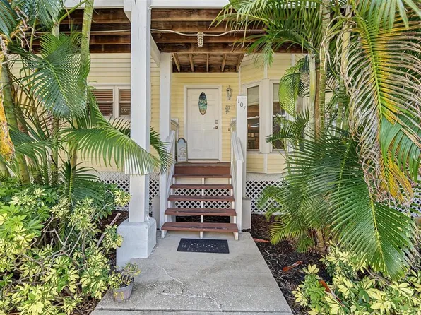 10399 PARADISE BOULEVARD #107, TREASURE ISLAND, FL 33706