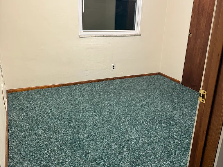 530 Greenfield Ave #1 — Photo 6