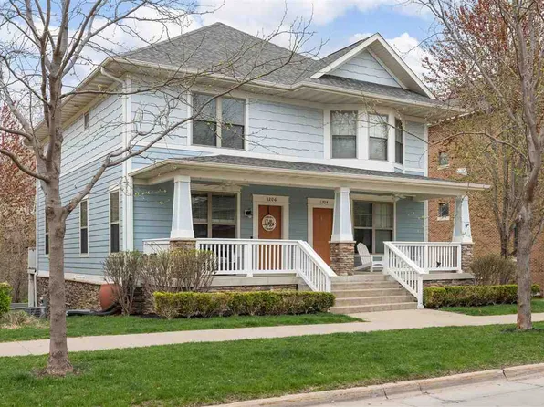 1206 Foster Rd, Iowa City, IA 52245