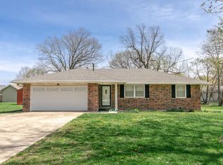 726 S Elm St, Buffalo, MO 65622