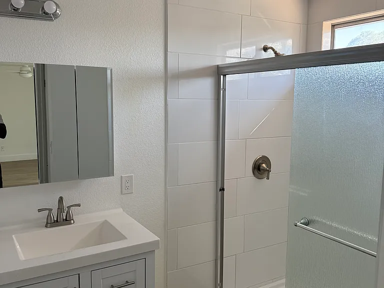 909 Sparrow Ct — Photo 14