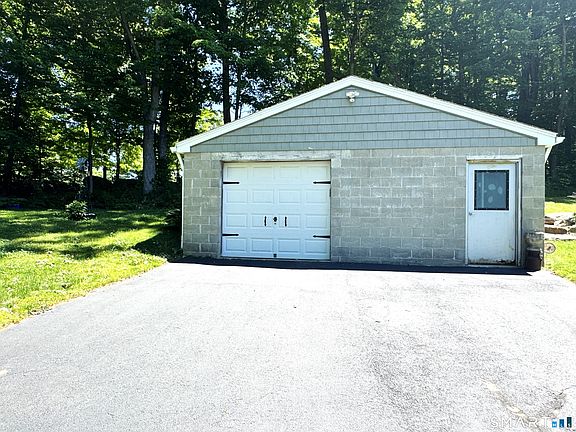 5th image of 290 Ference Road