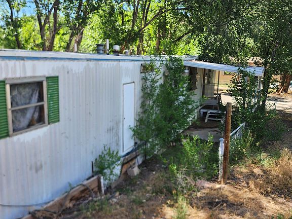 4th image of 447 Park Dr