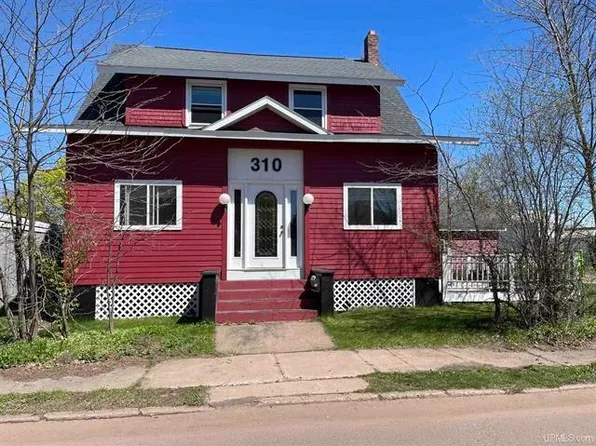 310 N Suffolk St, Ironwood, MI 49938