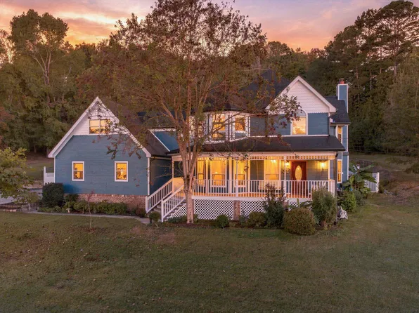 11005 N Harbor Rd, Soddy Daisy, TN 37379
