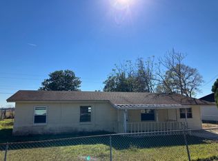 39500 Lincoln Ave, Zephyrhills, FL 33542