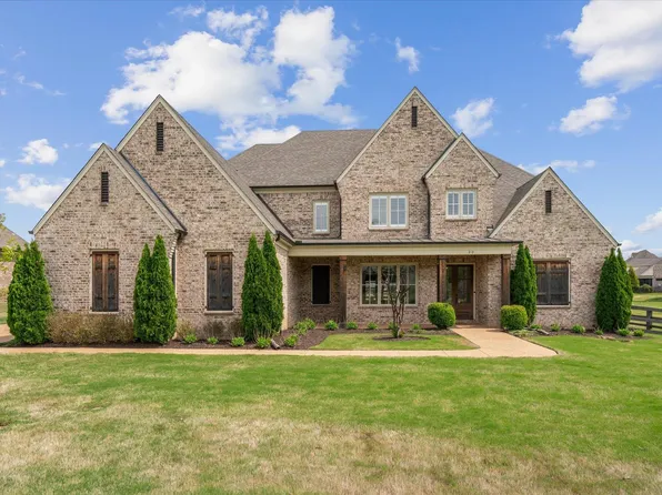 20 Ian Mercer Dr, Piperton, TN 38017