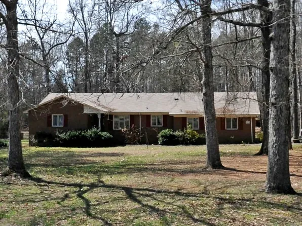 6701 Clinton Rd, Charlotte, NC 28216
