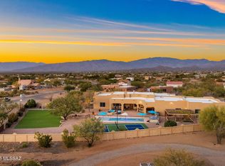 571 N Solar Dr, Vail, AZ 85641