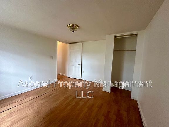5th image of 3208 Dodds Ave #A