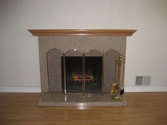 5th image of 473 Avalon Dr