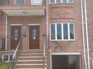 59-15 146th St #1F, Flushing, NY 11355