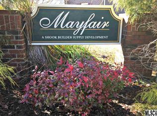 1492 Mayfair Dr, Conover, NC 28613
