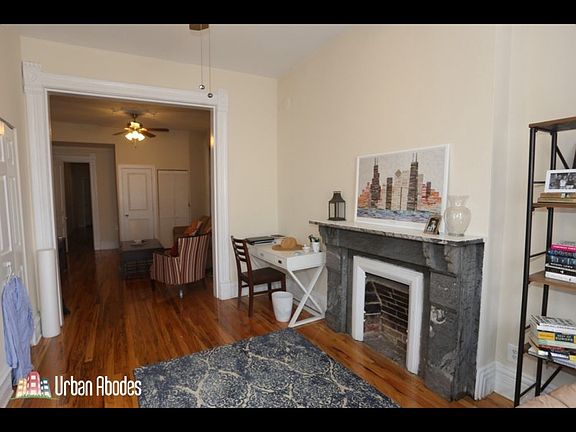 2nd image of 2137 N Sheffield Ave